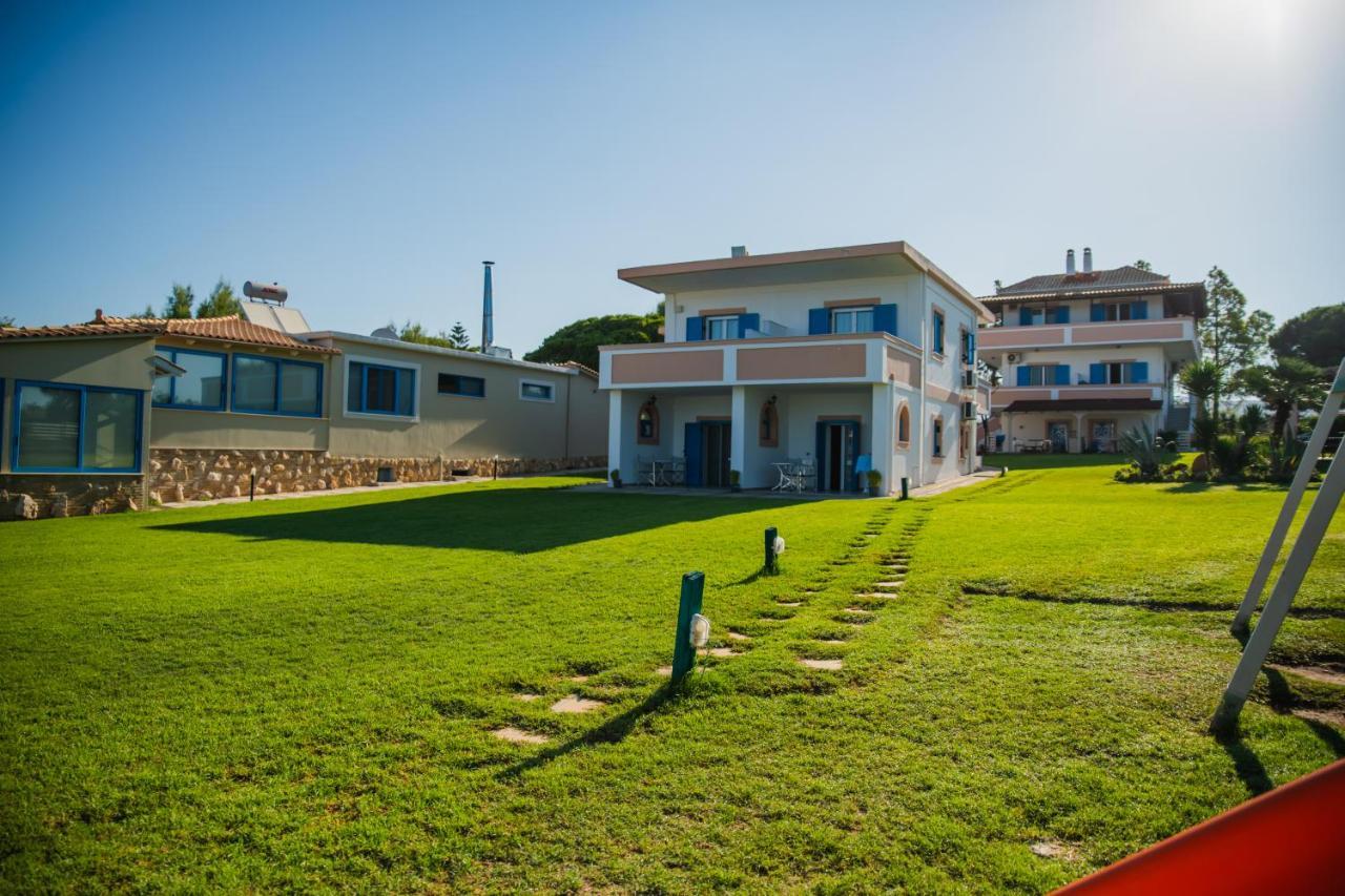 Mesogeios Hotel Marathopoli Bagian luar foto